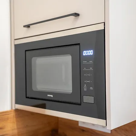 Cozy Main Square Ii With Breakfast * Košice