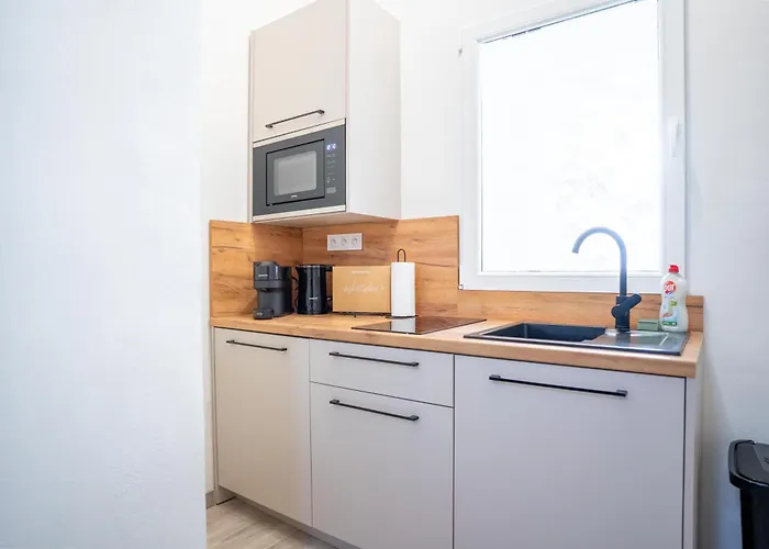 Cozy Main Square Ii With Breakfast