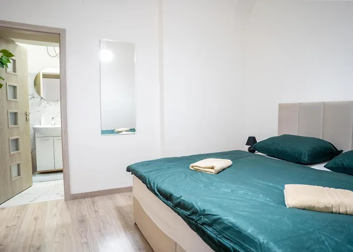 Cozy Main Square Ii With Breakfast Daire